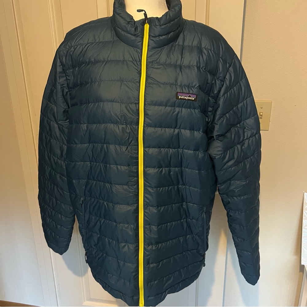 Patagonia puffer jacket